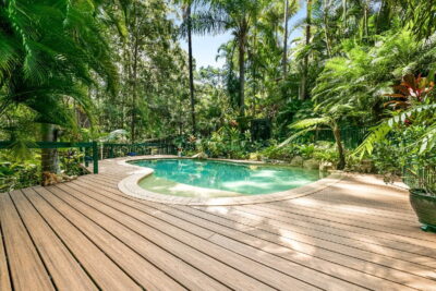 Swiming Pool decking application