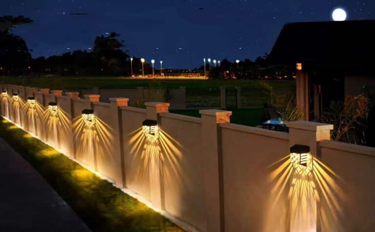 Solar Fence Cap Lights