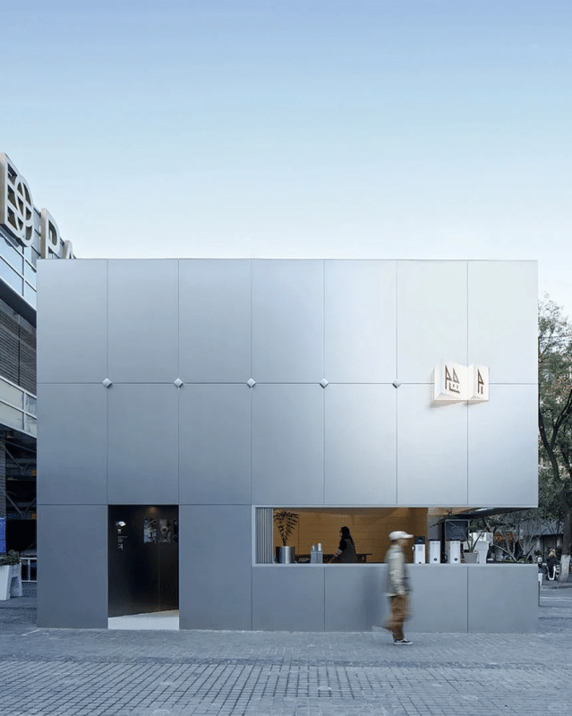 Metal wall panels exterior