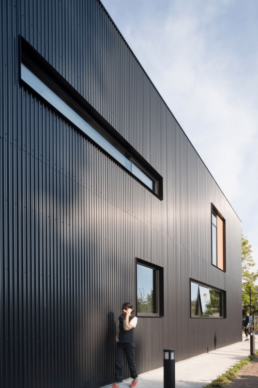 Metal wall panels exterior