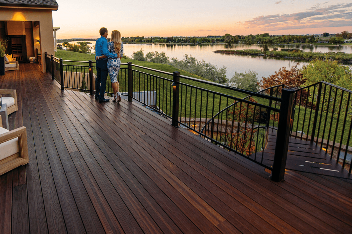 What is the Right Deck Railing Height? - ecoxplank.com