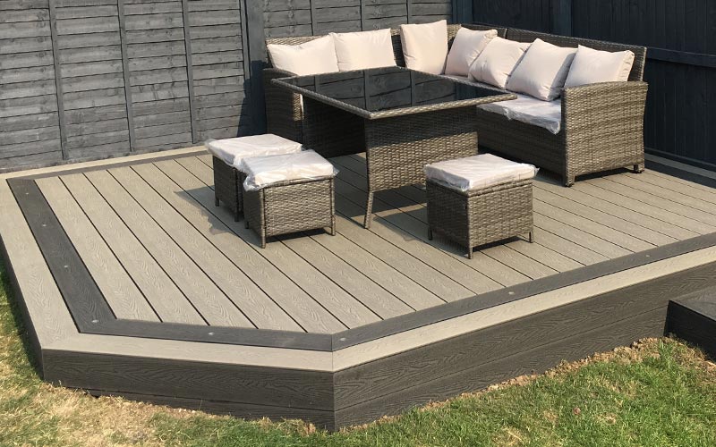 High-quality capped composite decking from Ecoxplank, showing excellent fade resistance and detailed wood-grain texture